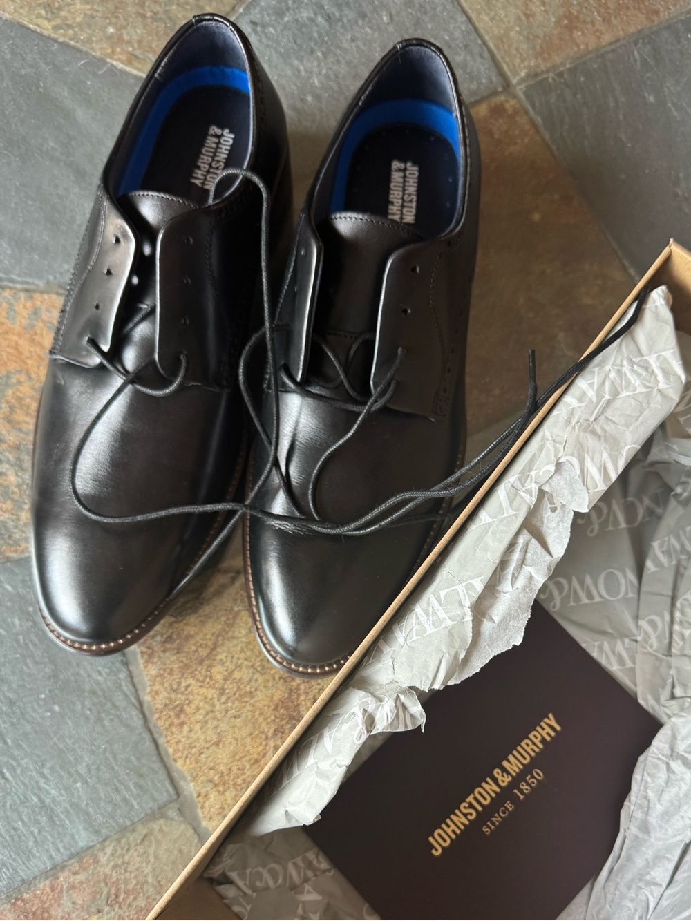 Johnston & Murphy Black Leather Plain-Toe Derbys